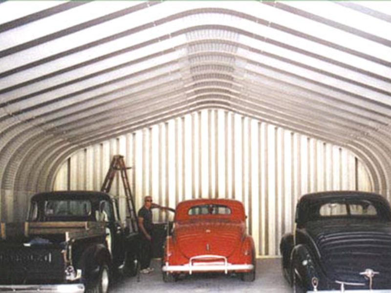hotrods-garage-interior-steel-arch-buildings-a-model